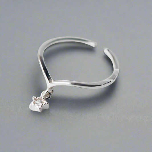 Besonderer Ring aus Sterlingsilber in Form eines Sterns