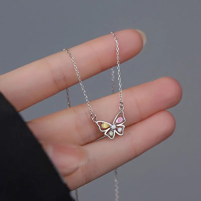 Butterfly-shaped sterling silver necklace with Zirconia stones