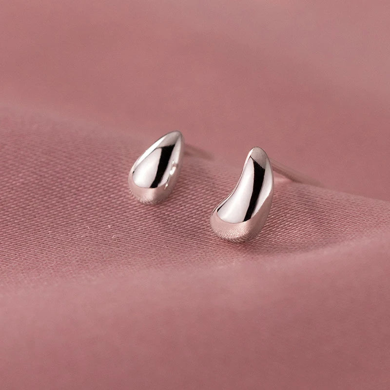 Minimalist drop-shaped sterling silver earrings